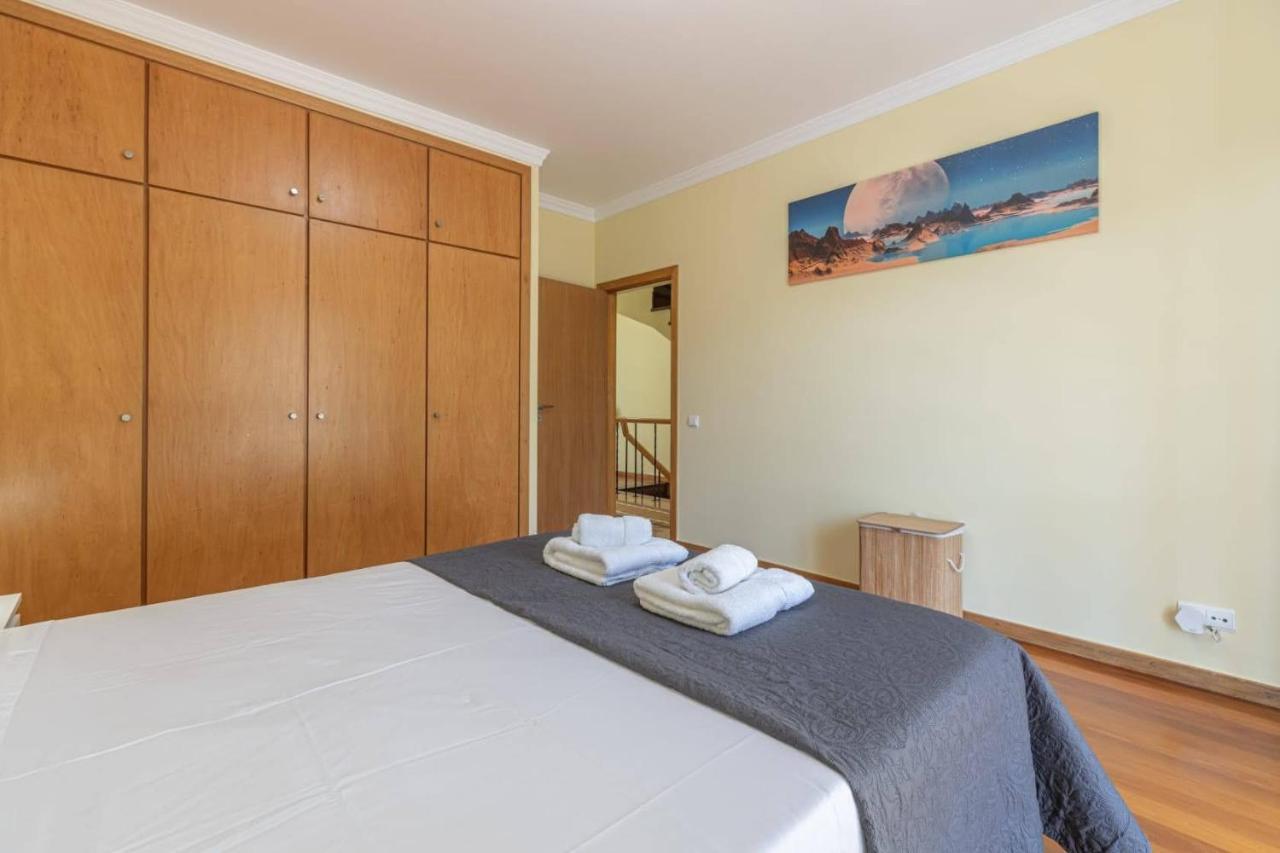 Flowers Island House 4 Канісу Екстер'єр фото